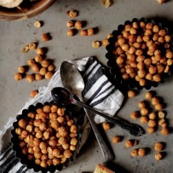 Spicy Oven Roasted Chickpeas|How to Simplify