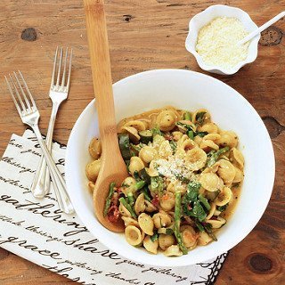 One Pan Orecchiette Pasta Primavera