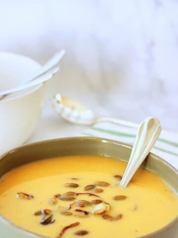 Butternut Squash and Green Apple Soup|Craving Something Healthy