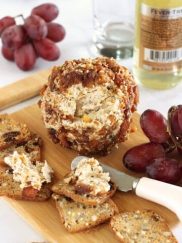 Apricot Pecan Goat Cheese Ball|Craving Something Healthy