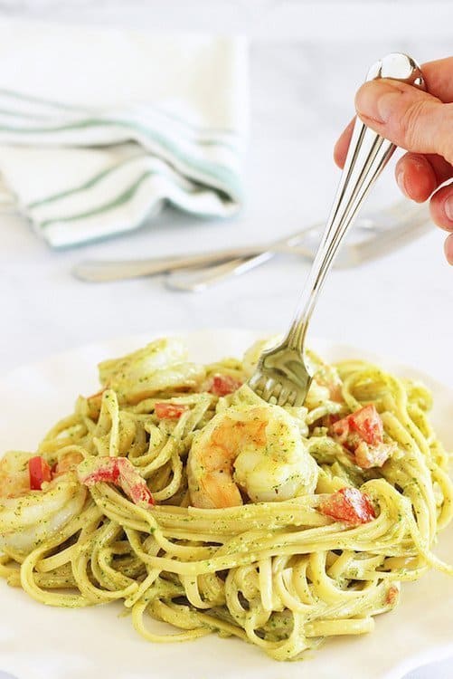 Fettuccine and Shrimp with Arugula Pesto Cream Sauce