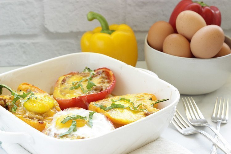 Italian Sausage and Egg Stuffed Peppers |Craving Something Healthy