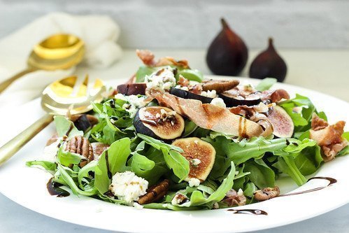 Fig & Arugula Salad with Blue Cheese & Prosciutto | Craving Something Healthy